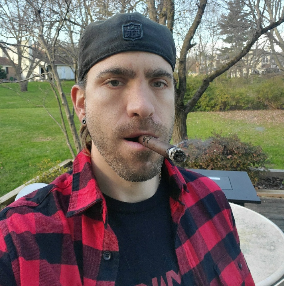 Meet your Posher, Drew